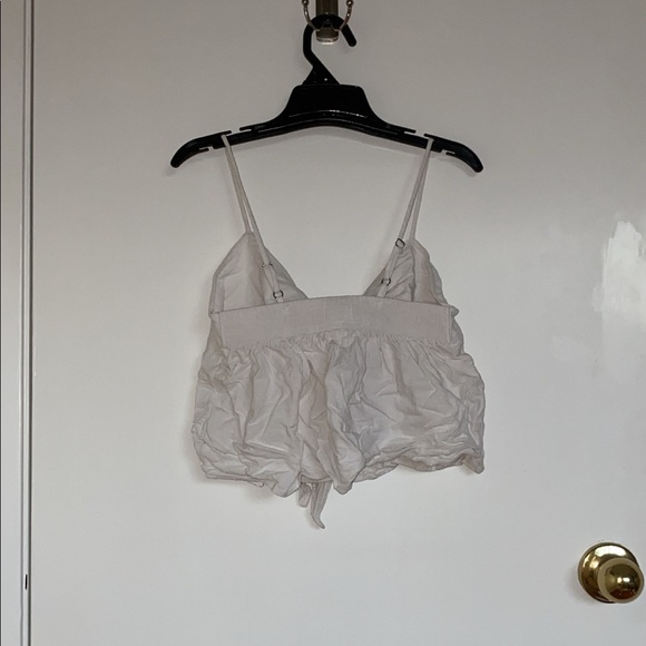 Brandy Melville cropped white sasha bow tie tank - Picture 2 of 4